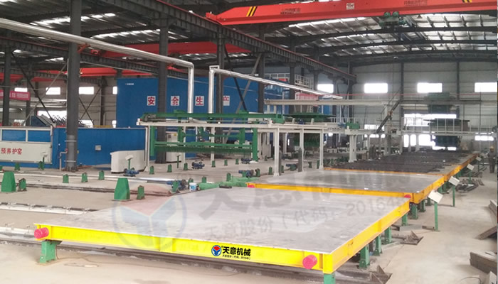 PC固定模臺(tái)柔性生產(chǎn)線